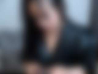 CallmeAmber MILF webcam performer live streaming