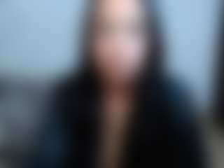 Live cam show with CallmeAmber - Normal on CamClone