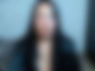 CallmeAmber MILF webcam performer live streaming