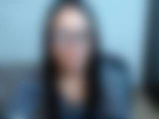 CallmeAmber MILF webcam performer live streaming
