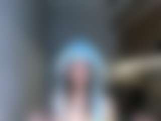 Live cam show with JinnyGold - Bedroom on Hubzter Live
