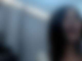 Live cam show with JinnyGold - Muscle on SmokeAndPoke