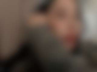 Live cam show with JinnyGold - Fingers on camwithhim.com
