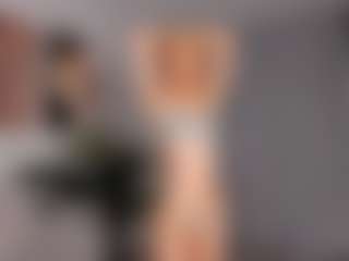 Live cam show with JinnyGold - Bikini on Big Tits