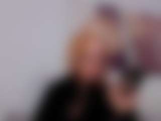 JinnyGold's Live Sex Cam Show