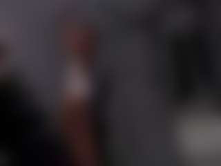 Live cam show with JinnyGold - Bikini on Stripli.com