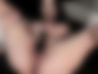 Live cam show with Adelinee Night Girl - Squirt on Gym Cam Girls
