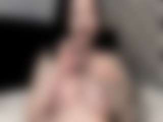 Adelinee Night Girl's Live Sex Cam Show