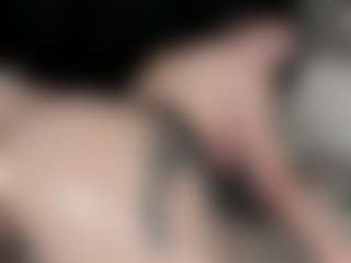 Live cam show with Adelinee Night Girl - Dirty Talk on intimatelivegirls.com