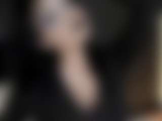 Live cam show with Adelinee Night Girl - Curvy Teen (18+) on Chatstar