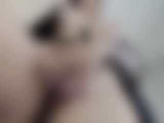 Adelinee Night Girl's Live Sex Cam Show