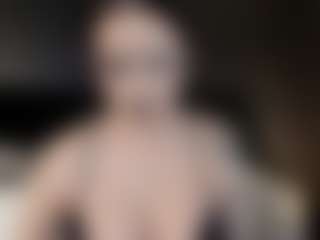 Adelinee Night Girl's Live Sex Cam Show