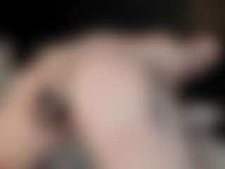 Live cam show with Adelinee Night Girl - Ass Bouncing on Ass Tok
