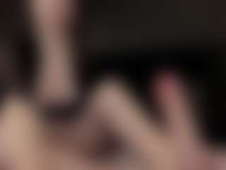 Live cam show with Adelinee Night Girl - Twerk on live18s.com