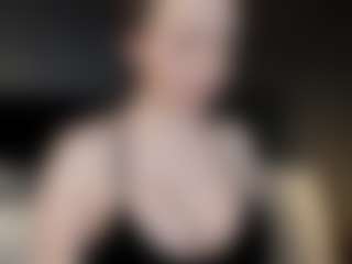 Live cam show with Adelinee Night Girl - Teen (18+) on Camsoda