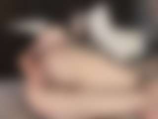 Live cam show with Adelinee Night Girl - Brown Eyes Curvy on Camsoda