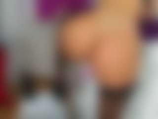 latinadaily's Live Sex Cam Show
