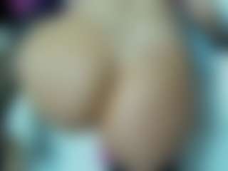 Live cam show with latinadaily - Thong on Chatstar