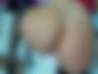 latinadaily's Live Sex Cam Show