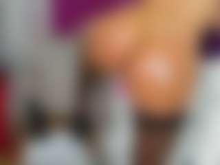 latinadaily's Live Sex Cam Show
