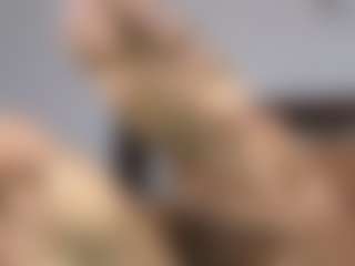 Live cam show with Jasmine Linley - Black Small Tits on livesuperchat.net