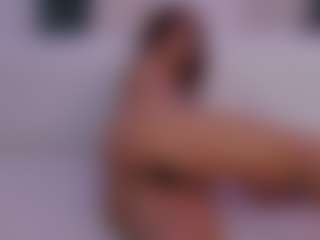 LilyRoselyn's Live Sex Cam Show