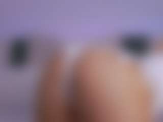 LilyRoselyn's Live Sex Cam Show