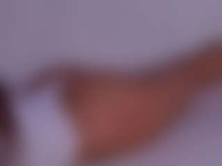 LilyRoselyn's Live Sex Cam Show