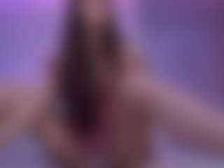 Live cam show with LilyRoselyn - Longlegs on Dolls Live