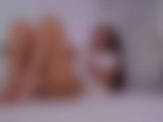 LilyRoselyn's Live Sex Cam Show