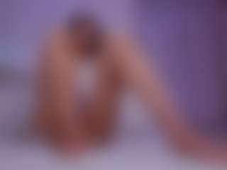 LilyRoselyn's Live Sex Cam Show