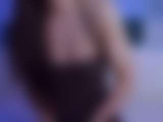 Live cam show with LilyRoselyn - Glasses on Camsoda