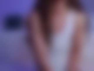 Live cam show with LilyRoselyn - Longlegs on Camiplay Live
