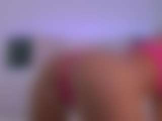 Live cam show with LilyRoselyn - Glasses on slutload