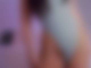 LilyRoselyn's Live Sex Cam Show