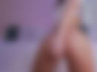 LilyRoselyn's Live Sex Cam Show