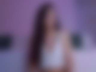 Live cam show with LilyRoselyn - Legs on dropp.cam