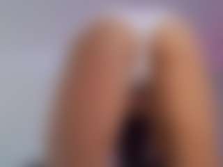 LilyRoselyn's Live Sex Cam Show