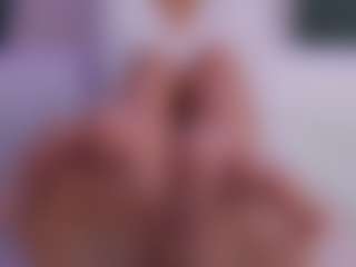 Live cam show with LilyRoselyn - Erotic Dance on StripNow