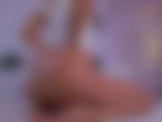 LilyRoselyn's Live Sex Cam Show