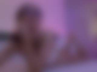 Live cam show with LilyRoselyn - Longlegs on thefappeningchat.com