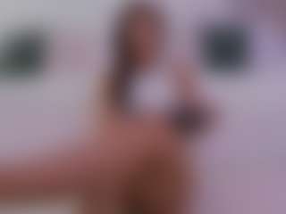 Live cam show with LilyRoselyn - Erotic Dance on Hubzter Live