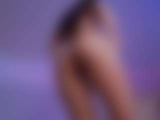 LilyRoselyn's Live Sex Cam Show