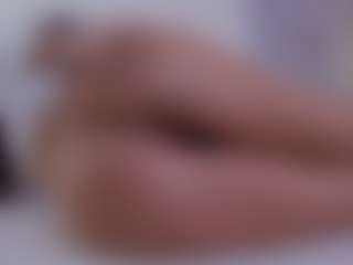 LilyRoselyn's Live Sex Cam Show