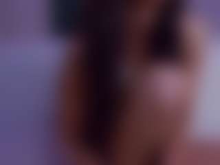 Live cam show with LilyRoselyn - Stockings on Dolls Live
