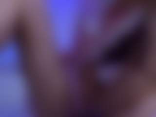 LilyRoselyn's Live Sex Cam Show