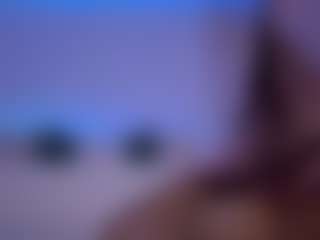 LilyRoselyn's Live Sex Cam Show