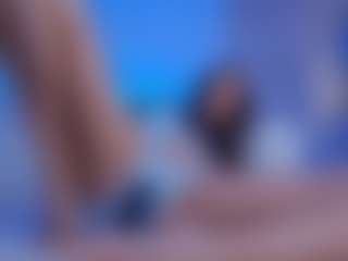 Live cam show with LilyRoselyn - Body Massage on sexylive.show