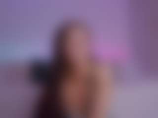 Live cam show with LilyRoselyn - Brown Hair on Camming Site