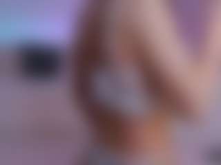 Live cam show with LilyRoselyn - Longlegs on Camsoda